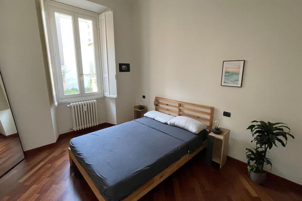 "Iris" Milano Lunigiana In Stazione Centrale Apartman Kültér fotó
